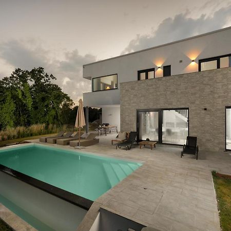 Sea View Villa Cala Royal Krnica Extérieur photo