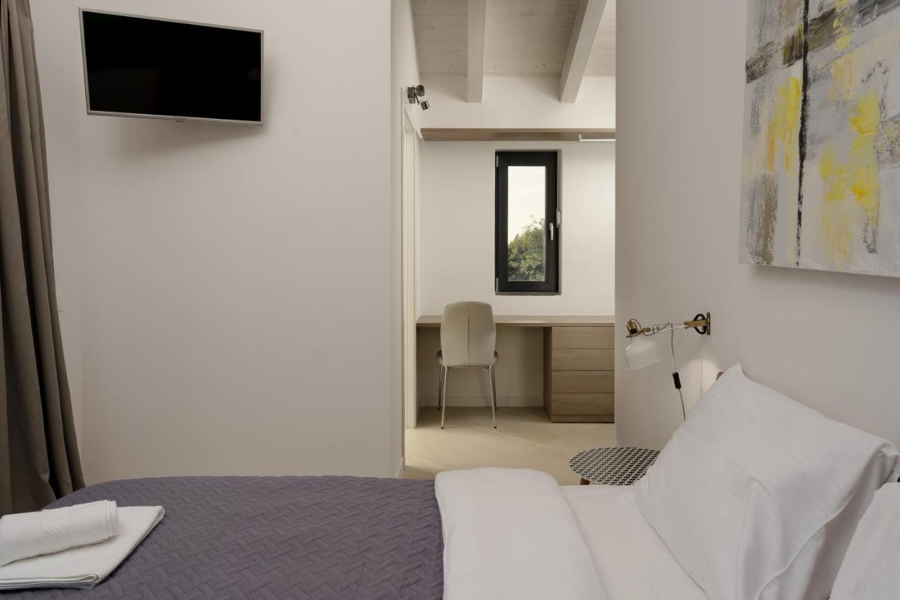 Sea View Villa Cala Royal Krnica Extérieur photo