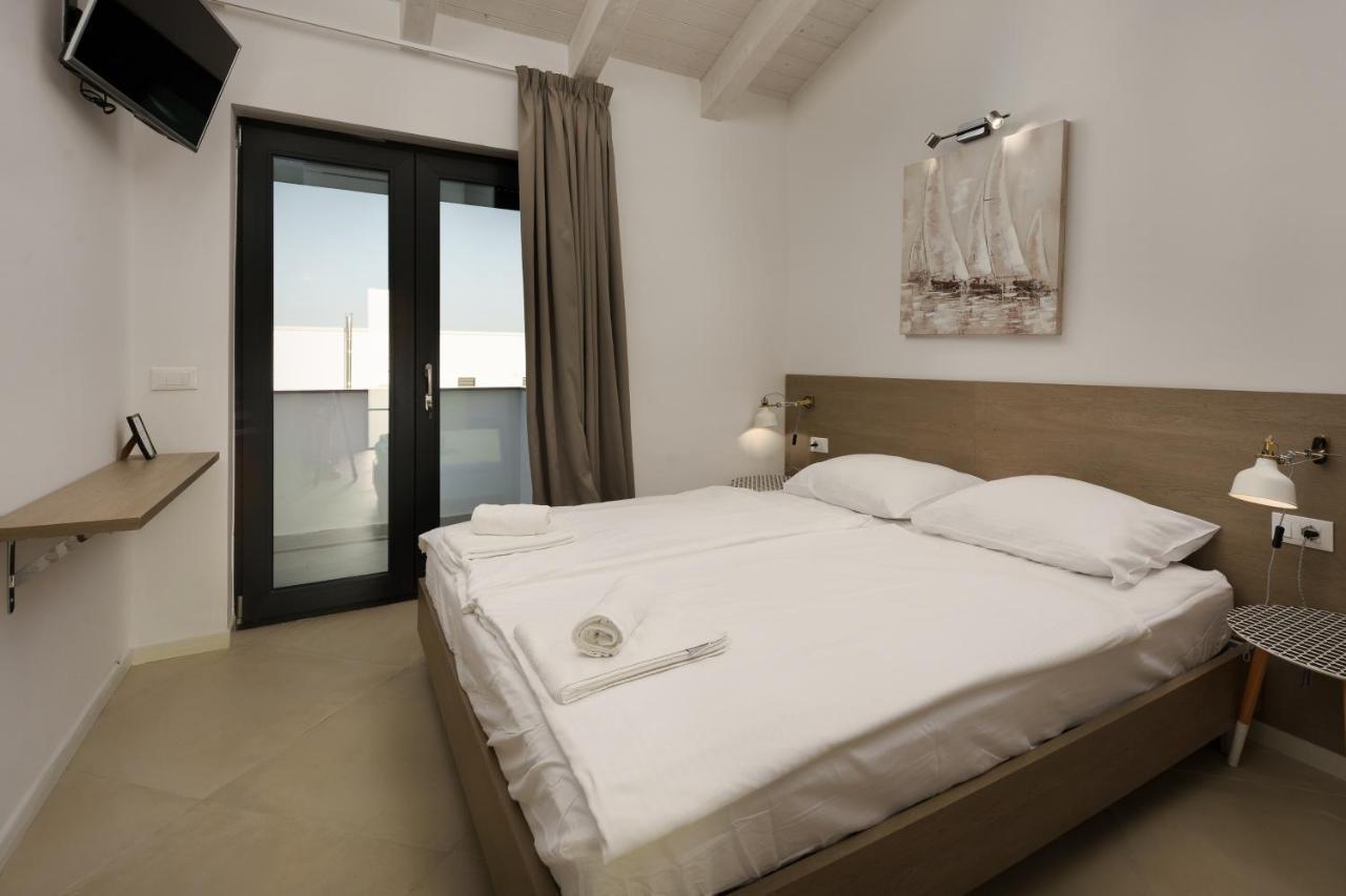 Sea View Villa Cala Royal Krnica Extérieur photo